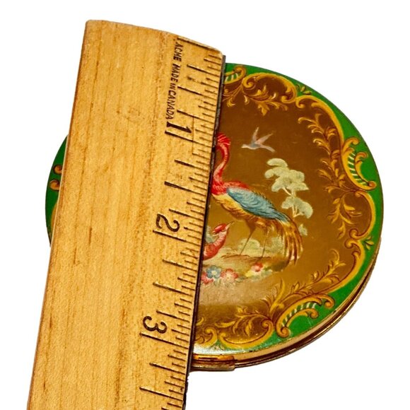 Vogue Vanities Exotic Bird Motiff Brass and Enamel Gold Tone Compact c1940s - Picture 8 of 9